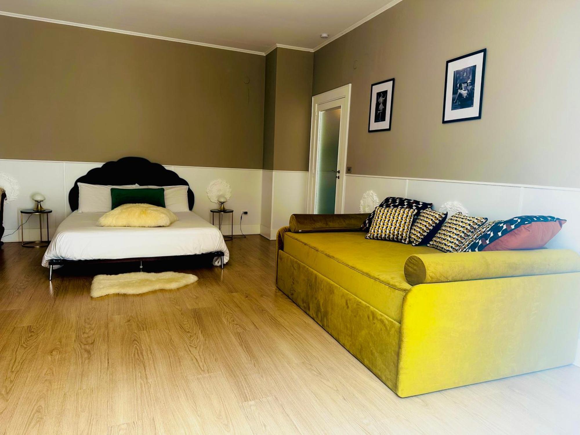 Casa Biondi Apartment เนเปิลส์ ภายนอก รูปภาพ